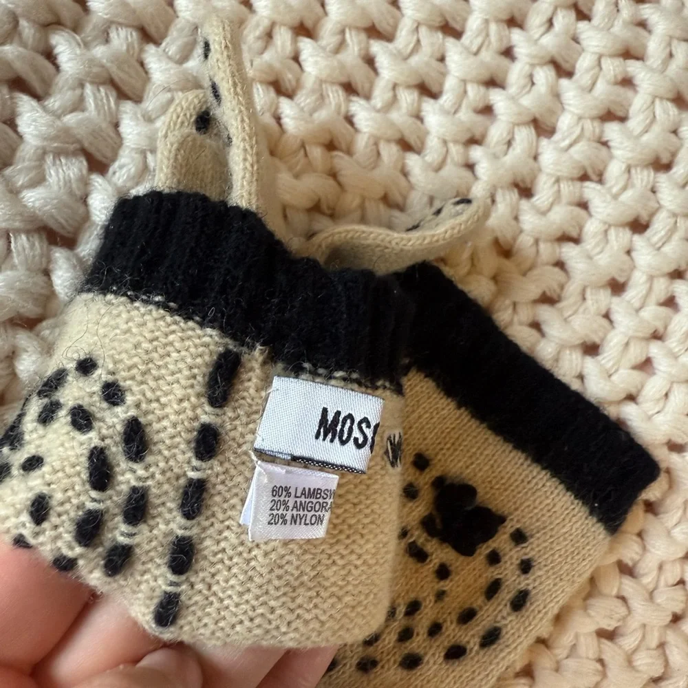 Love Moschino Black and Cream Mittens/ Wool gloves